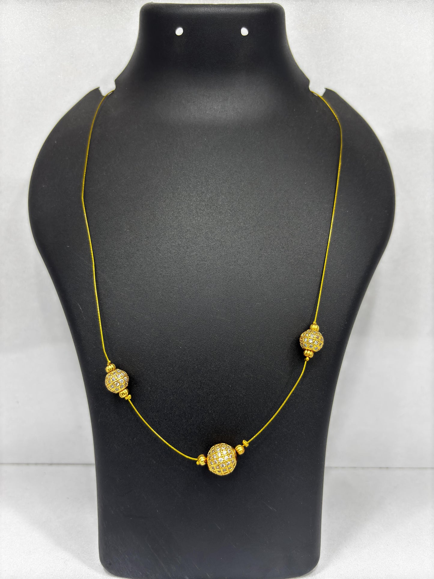 Invisible Chain With Pendant MGF_ 0982