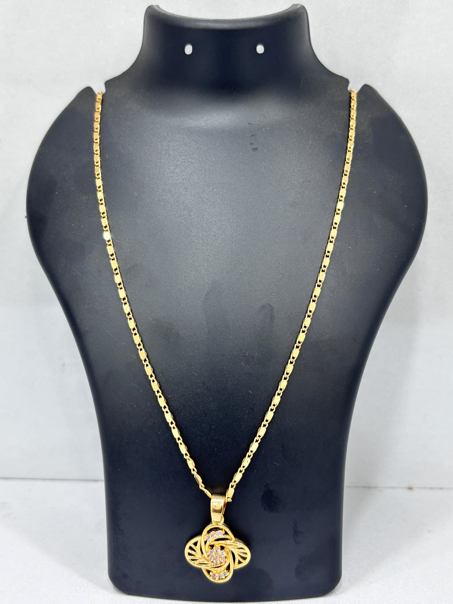 Pendant Chain White Stone MGF_0086