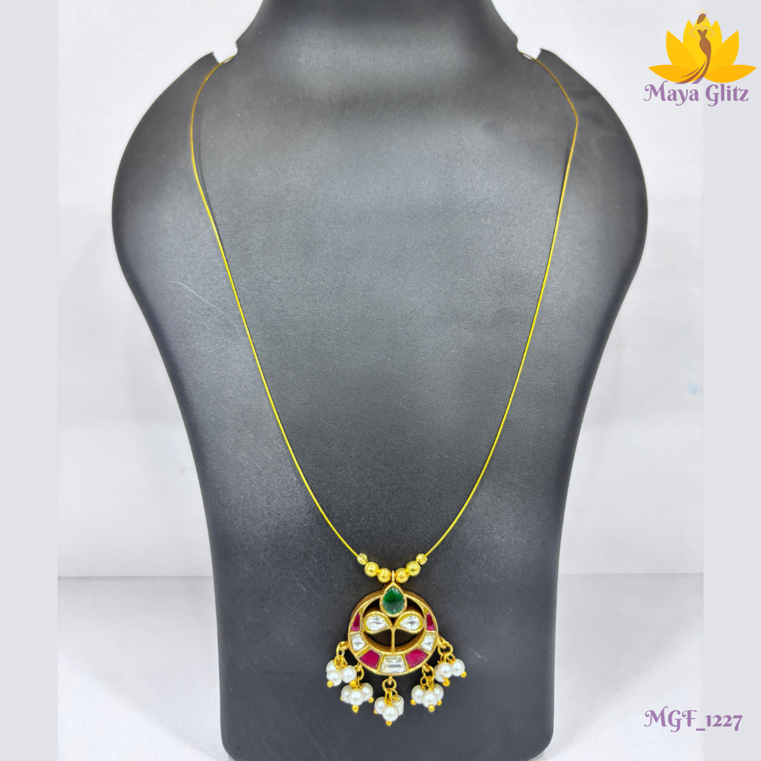 Invisible Matte Chain With Pendant MGF_ 1227