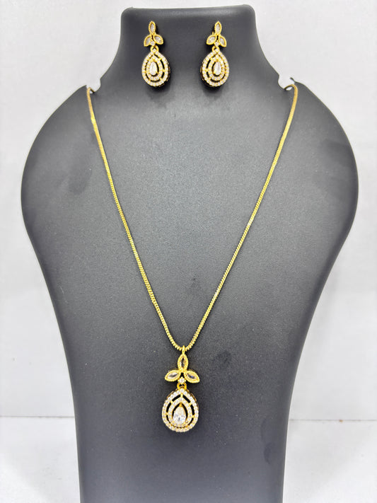 Pendant Chain White Stone MGF_0988